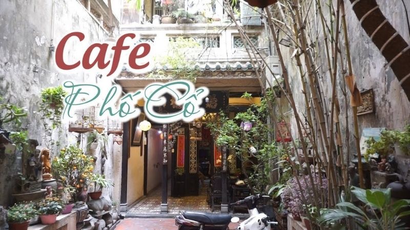 Cafe Phố Cổ mang đậm phong cách Hà Nội cổ xưa.