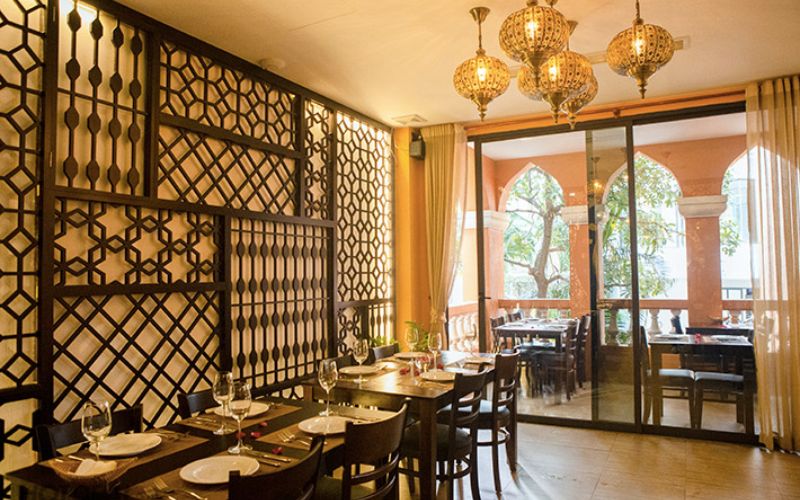 Nhà hàng Ấn Độ Maazi