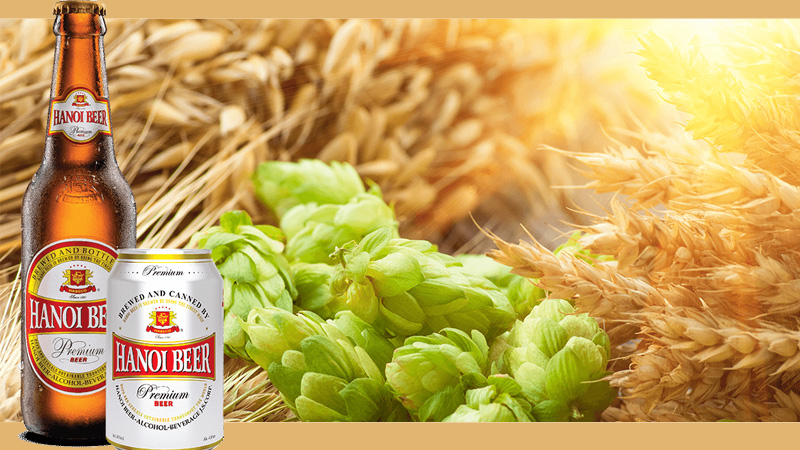 Hà Nội Premium với 2 dòng sản phẩm bia đóng chai và bia lon, dung tích cùng 330 ml và nồng độ cồn 4.9%.