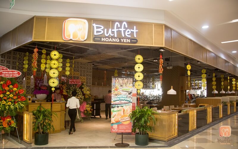 Nhà hàng Hoàng Yến Buffet là nhà hàng nổi tiếng với nhiều món ăn đặc sắc
